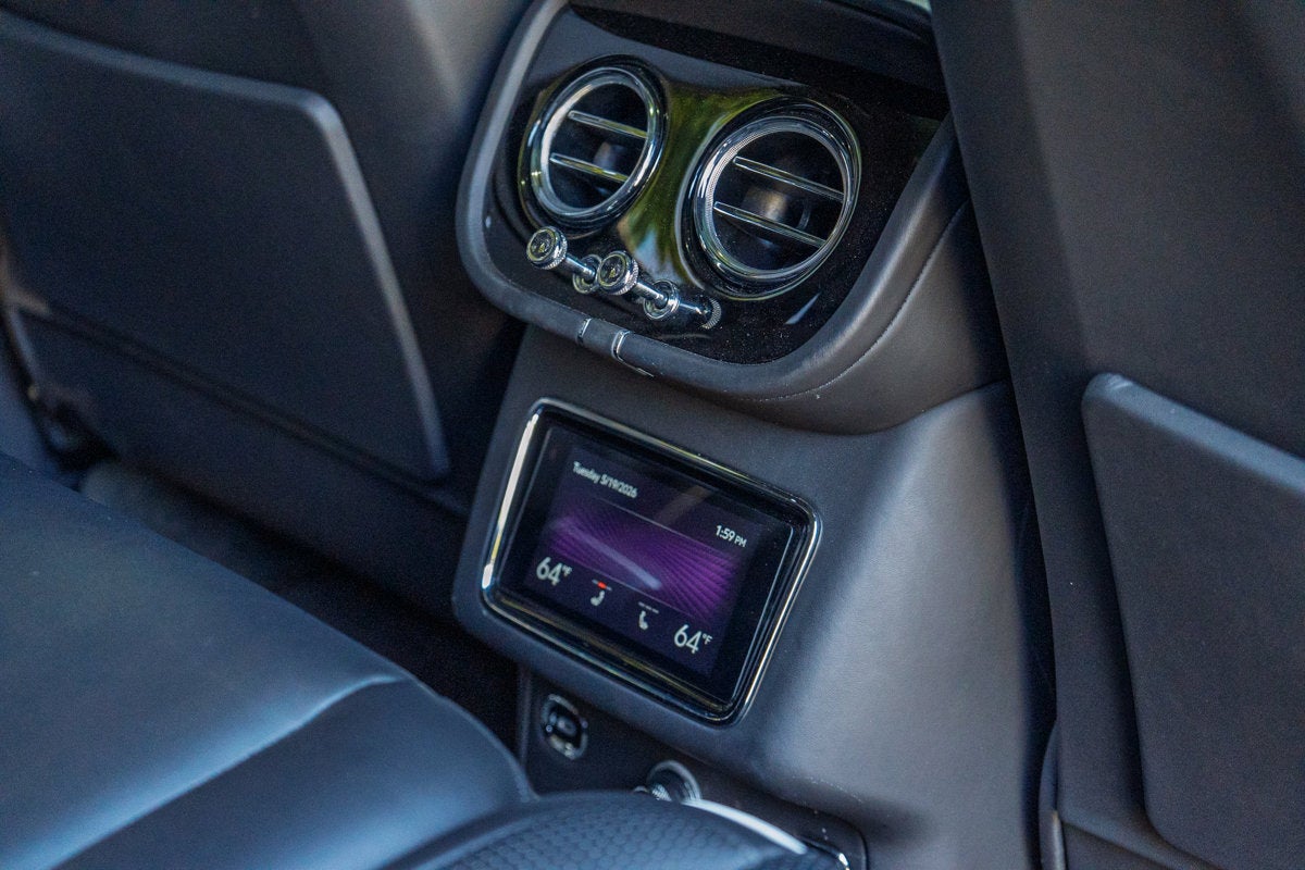 2022 Bentley Bentayga V8