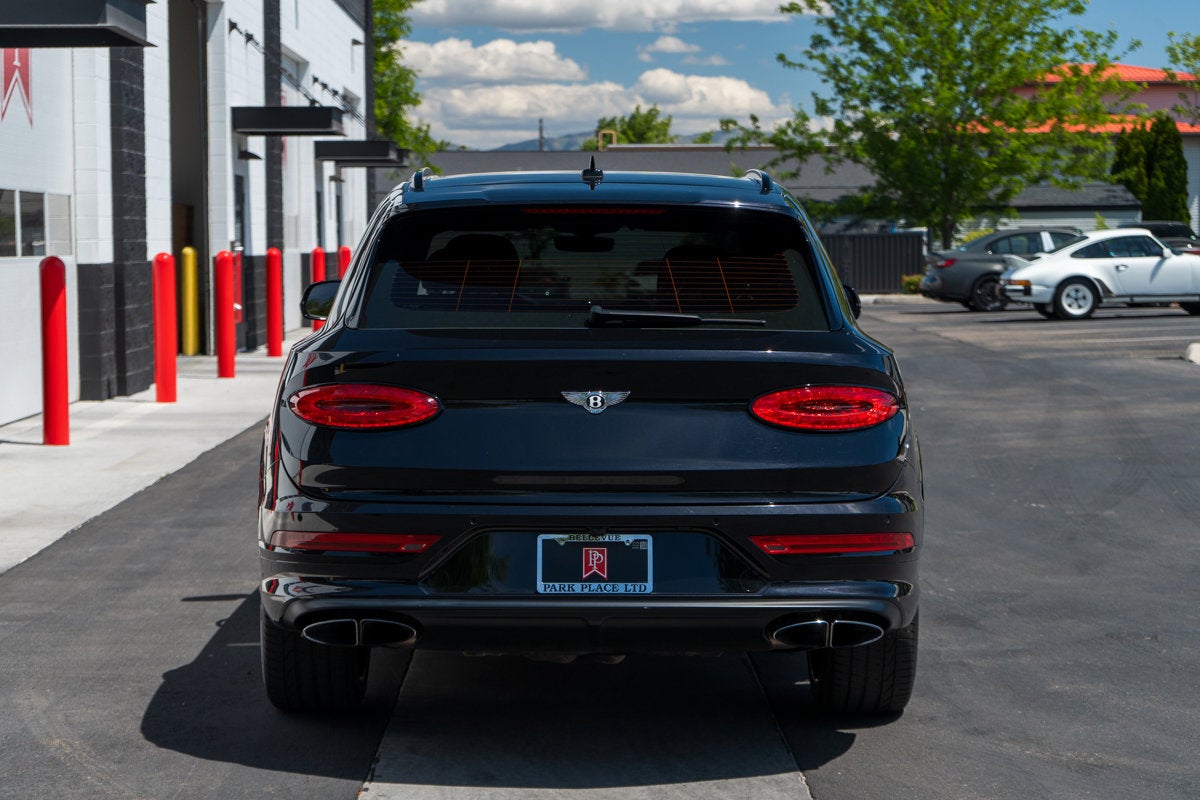 2022 Bentley Bentayga V8