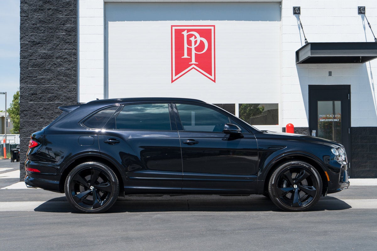 2022 Bentley Bentayga V8