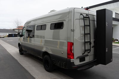 2020 Mercedes-Benz Sprinter Crew Van Base