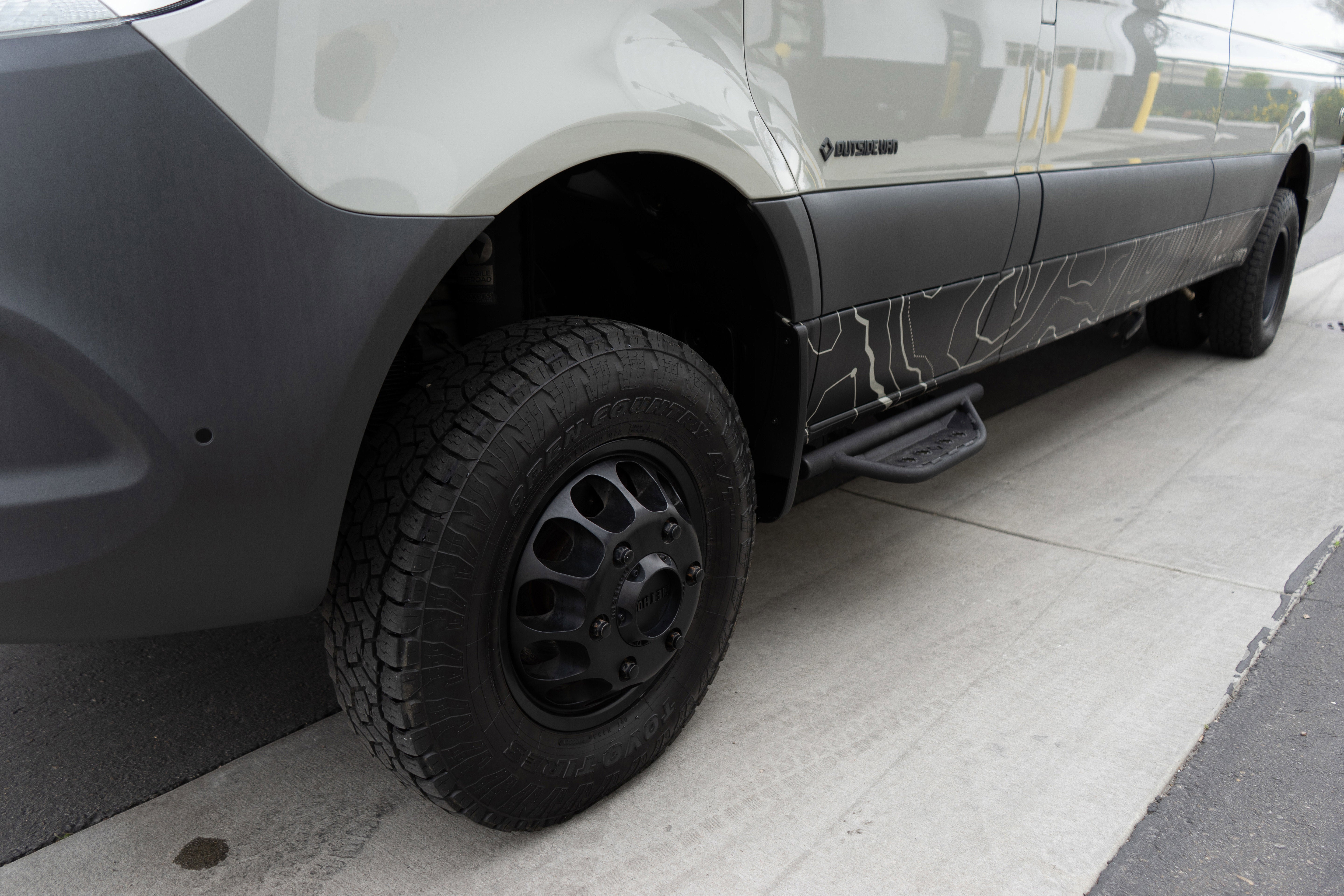 2020 Mercedes-Benz Sprinter Crew Van Base