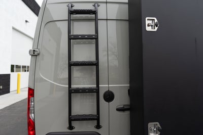 2020 Mercedes-Benz Sprinter Crew Van Base