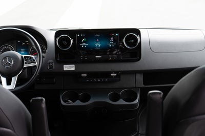 2020 Mercedes-Benz Sprinter Crew Van Base