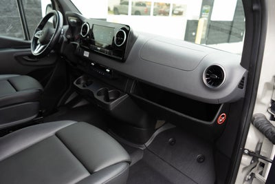 2020 Mercedes-Benz Sprinter Crew Van Base