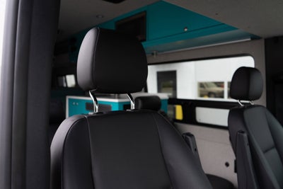 2020 Mercedes-Benz Sprinter Crew Van Base