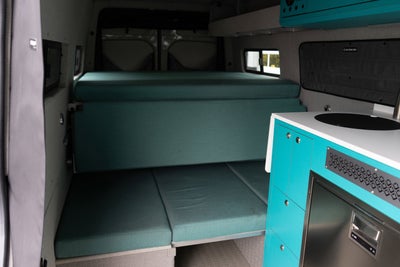 2020 Mercedes-Benz Sprinter Crew Van Base