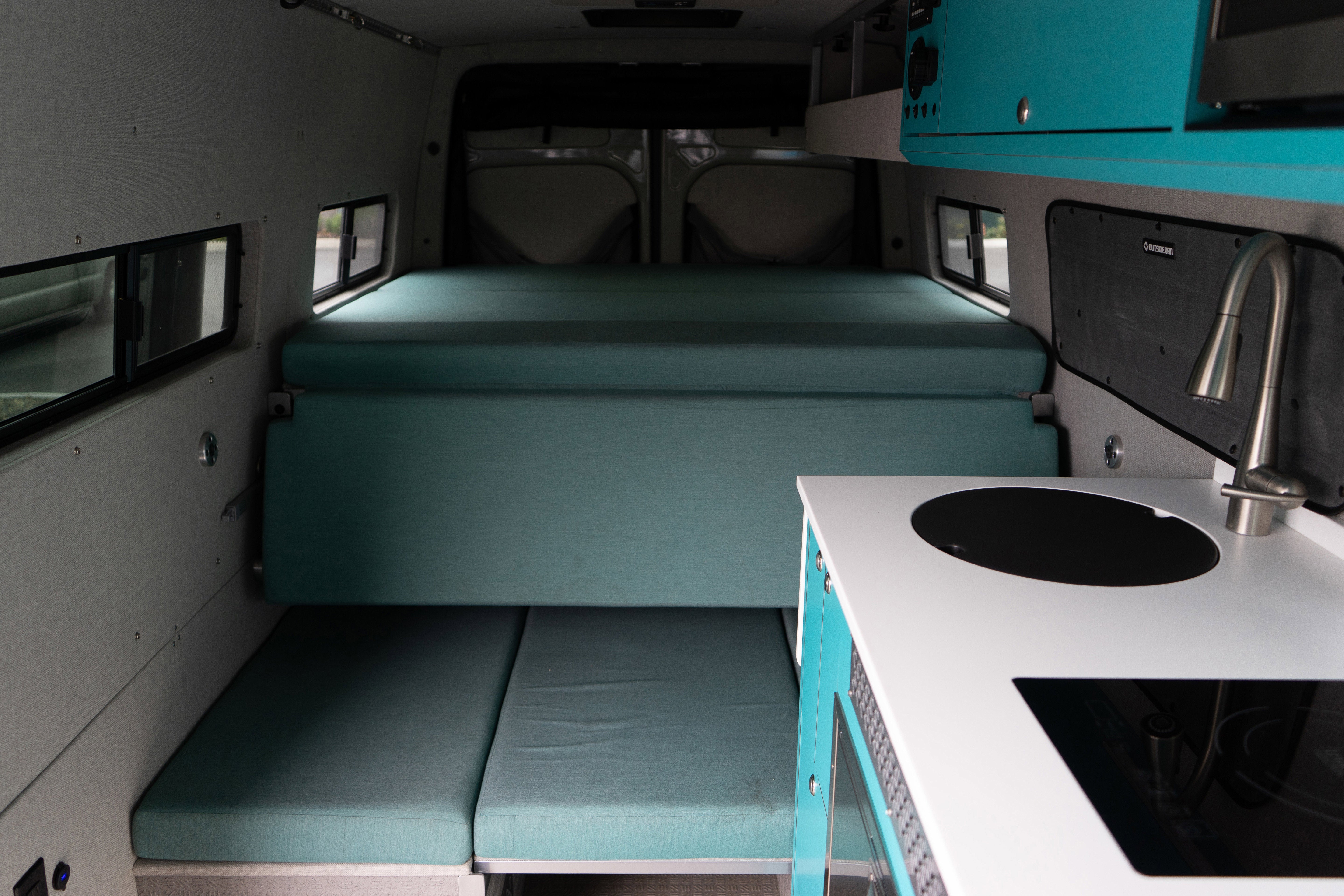 2020 Mercedes-Benz Sprinter Crew Van Base