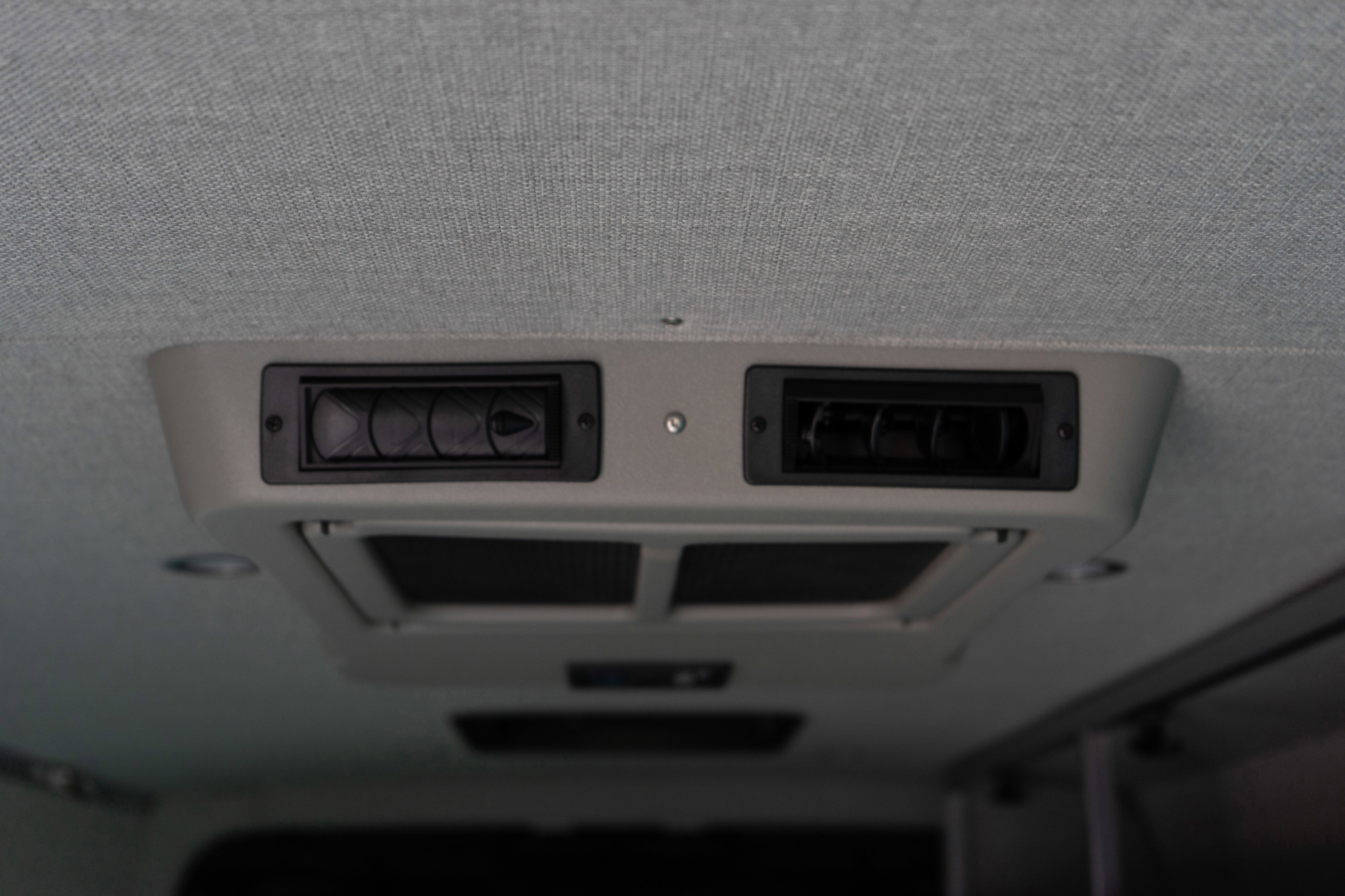 2020 Mercedes-Benz Sprinter Crew Van Base