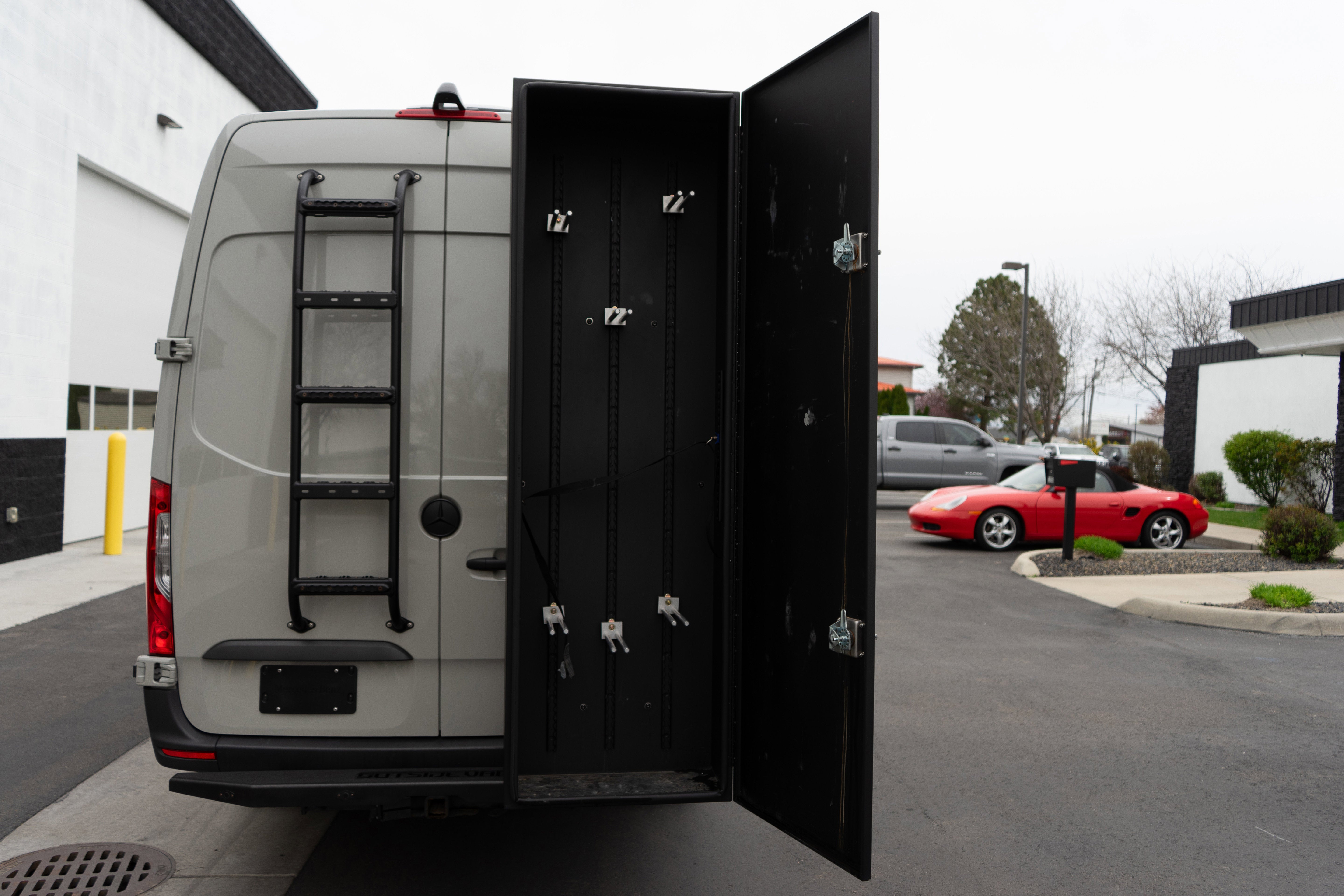 2020 Mercedes-Benz Sprinter Crew Van Base