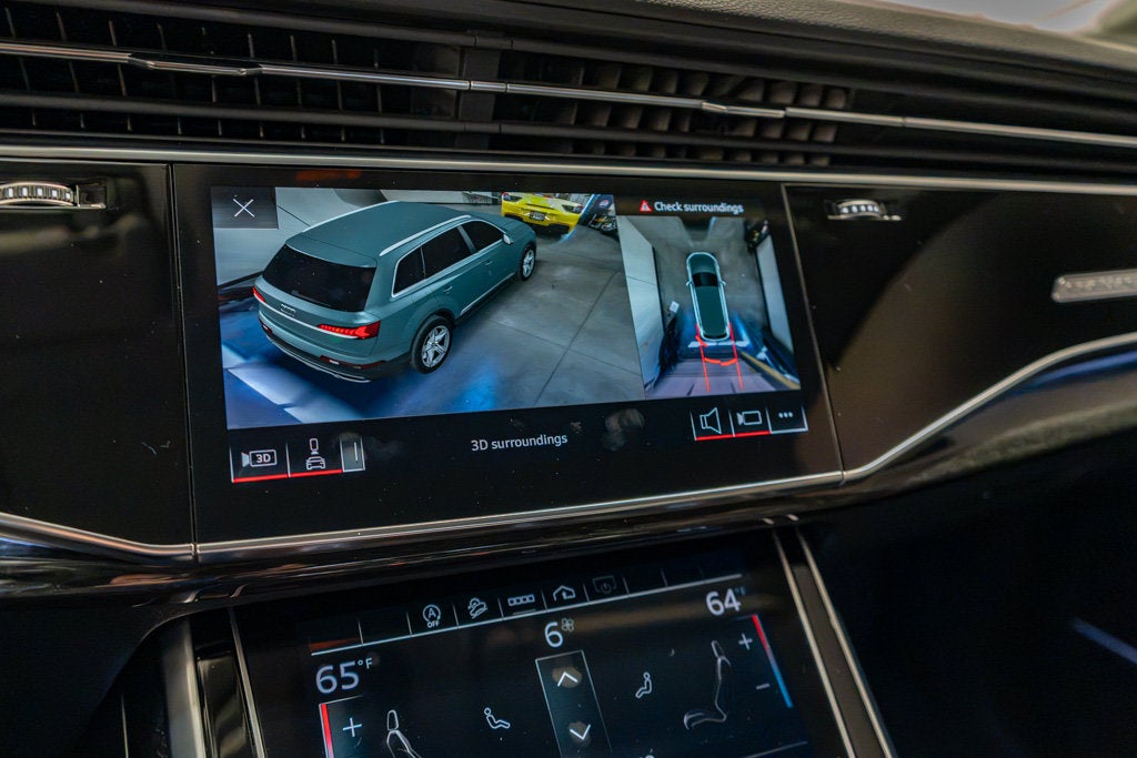 2022 Audi Q7 Premium Plus