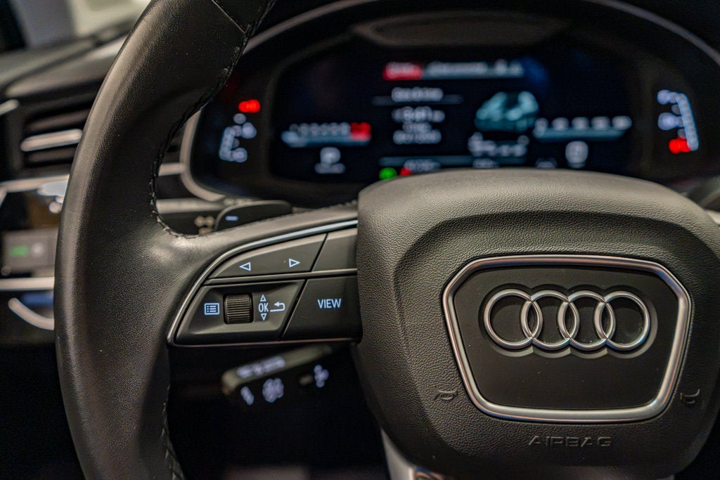 2022 Audi Q7 Premium Plus