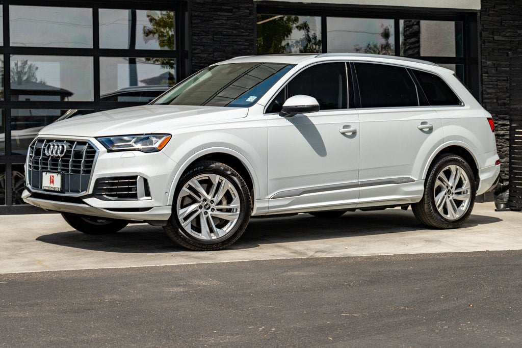 2022 Audi Q7 Premium Plus