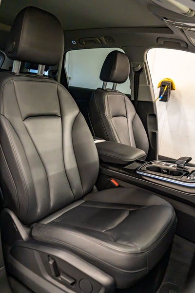 2022 Audi Q7 Premium Plus