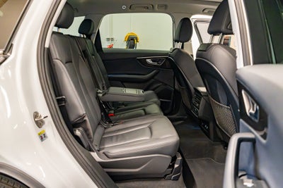 2022 Audi Q7 Premium Plus