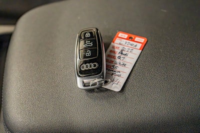 2022 Audi Q7 Premium Plus