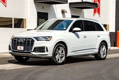 2022 Audi Q7 Premium Plus