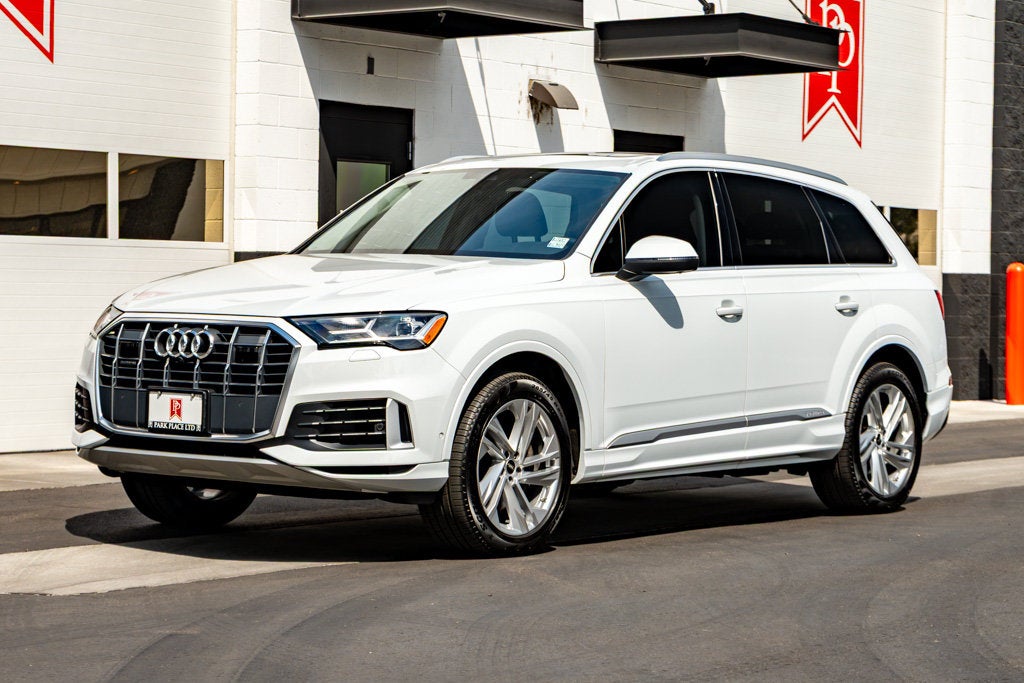 2022 Audi Q7 Premium Plus