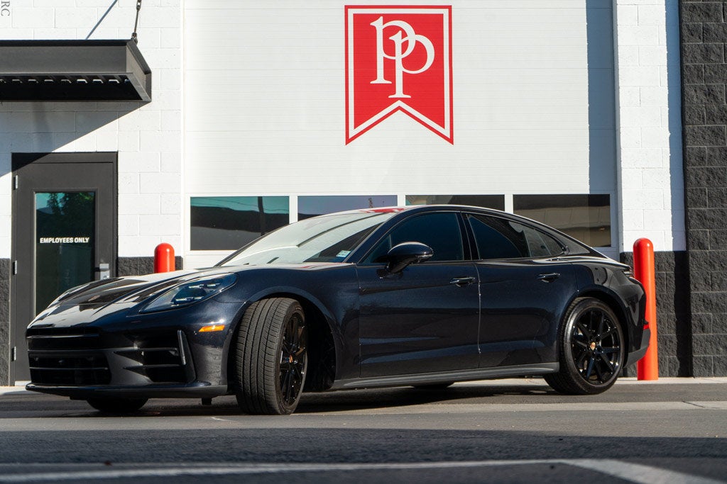 2025 Porsche Panamera 4