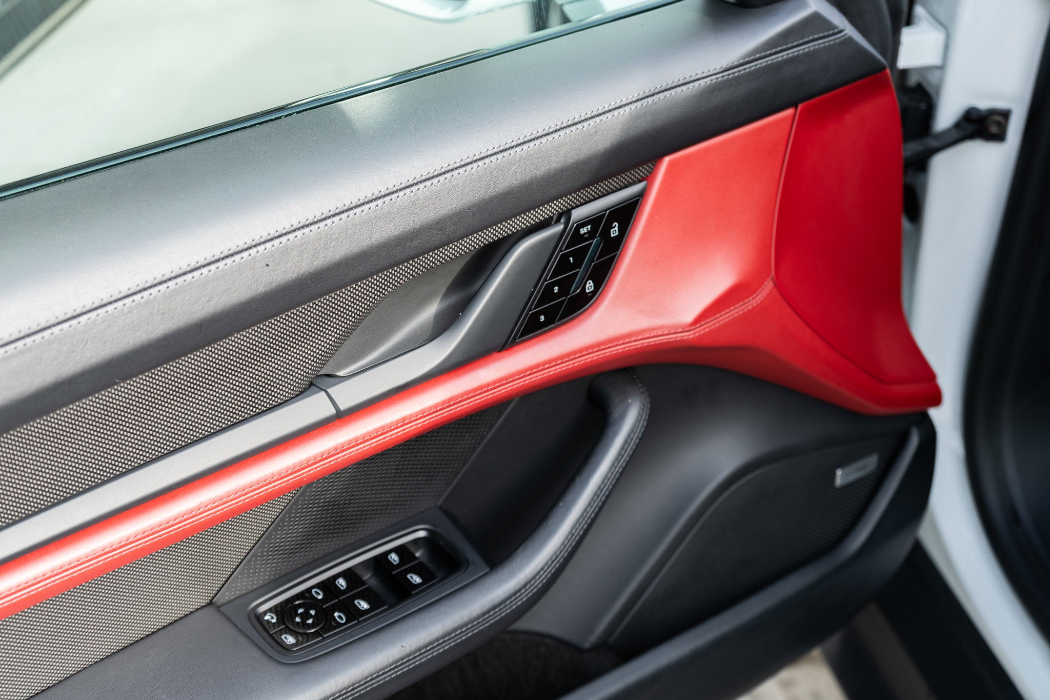 2020 Porsche Taycan 4S