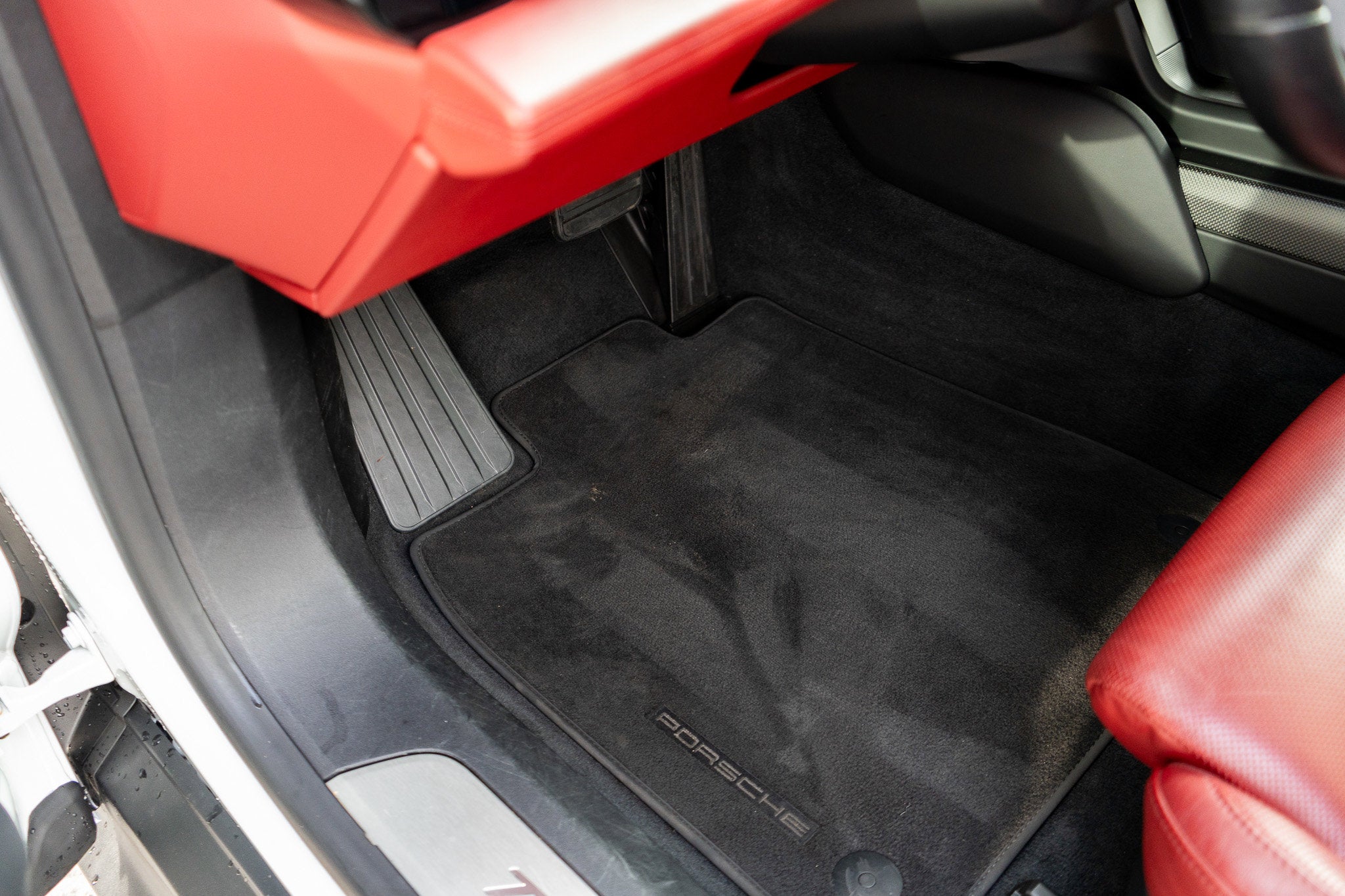 2020 Porsche Taycan 4S