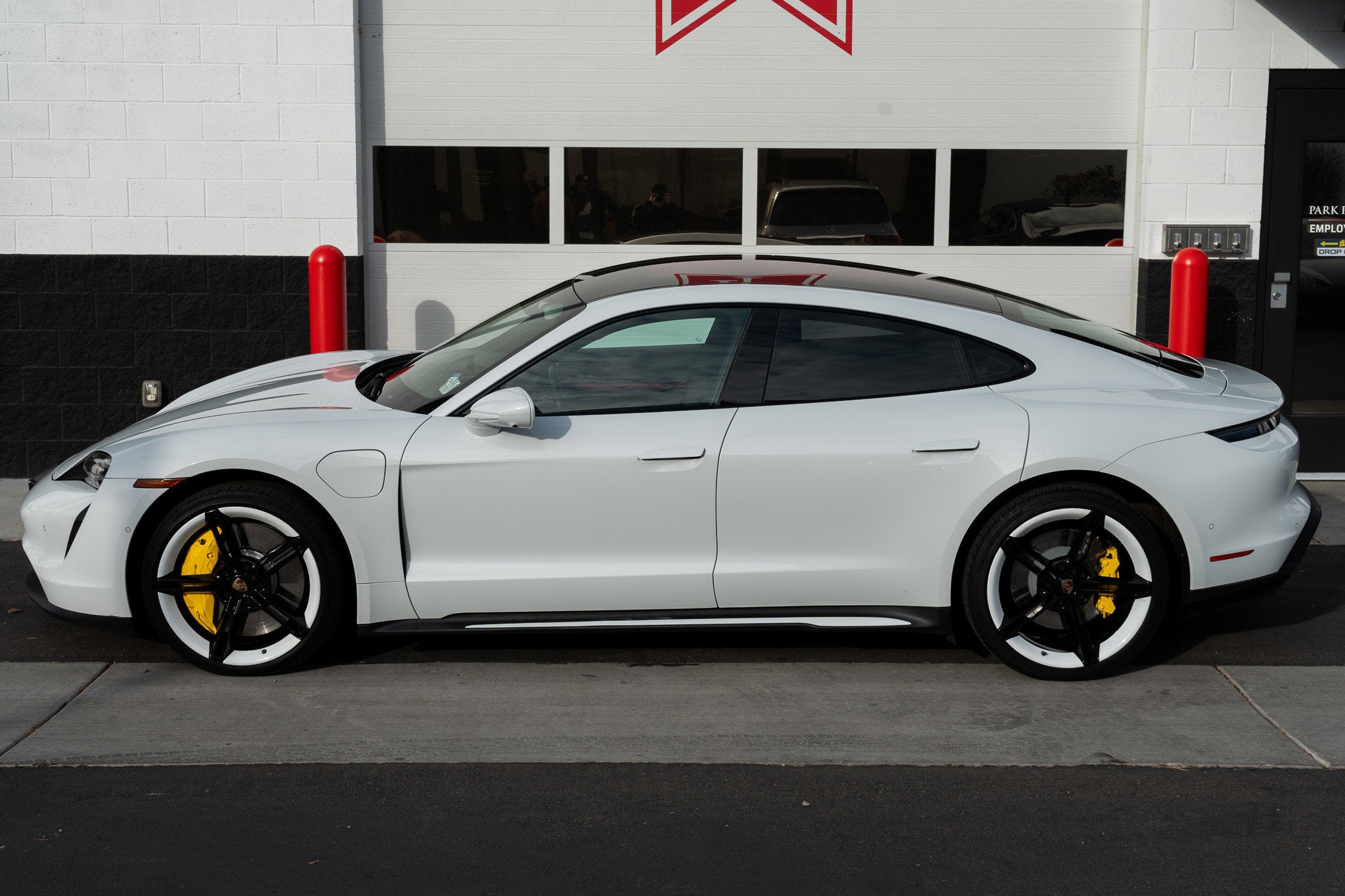 2020 Porsche Taycan 4S