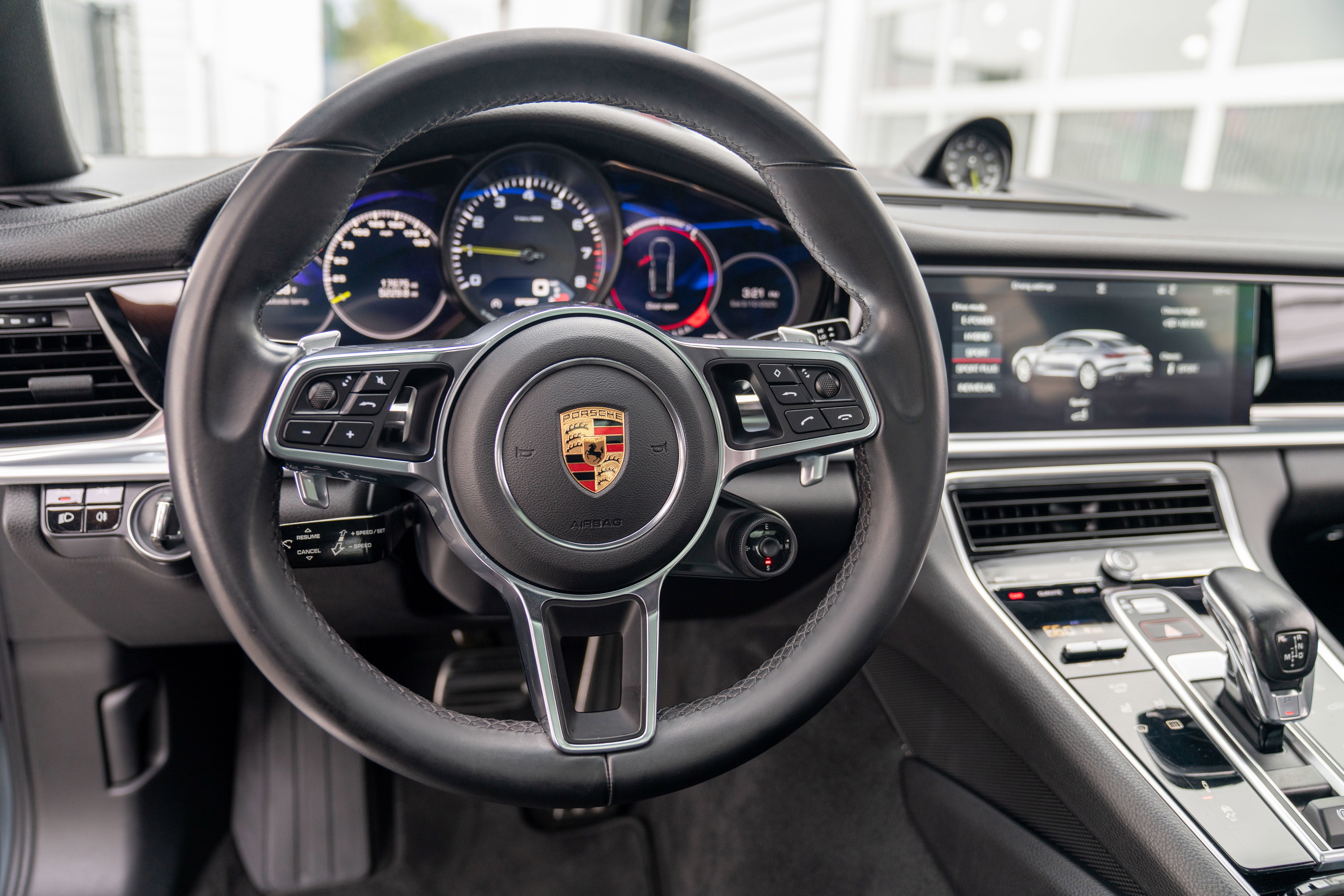 2018 Porsche Panamera 4 E-Hybrid