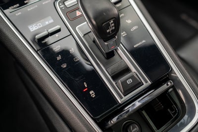 2018 Porsche Panamera 4 E-Hybrid