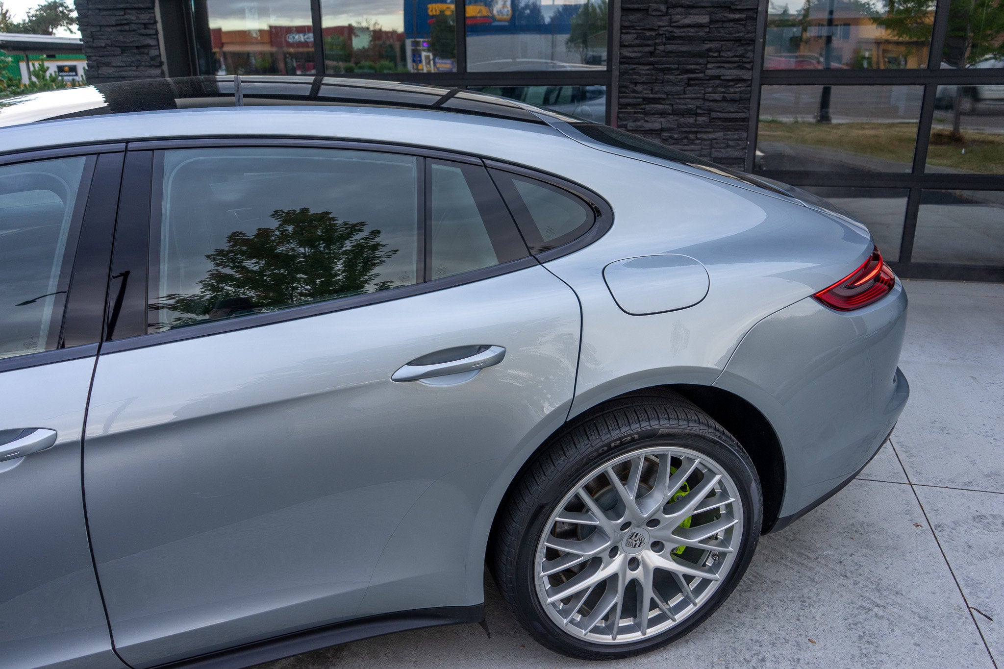 2018 Porsche Panamera 4 E-Hybrid