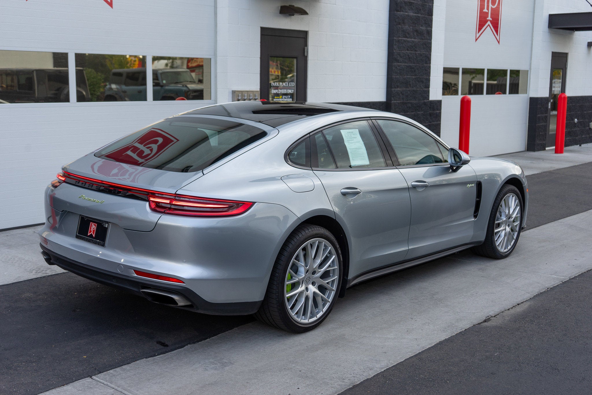 2018 Porsche Panamera 4 E-Hybrid