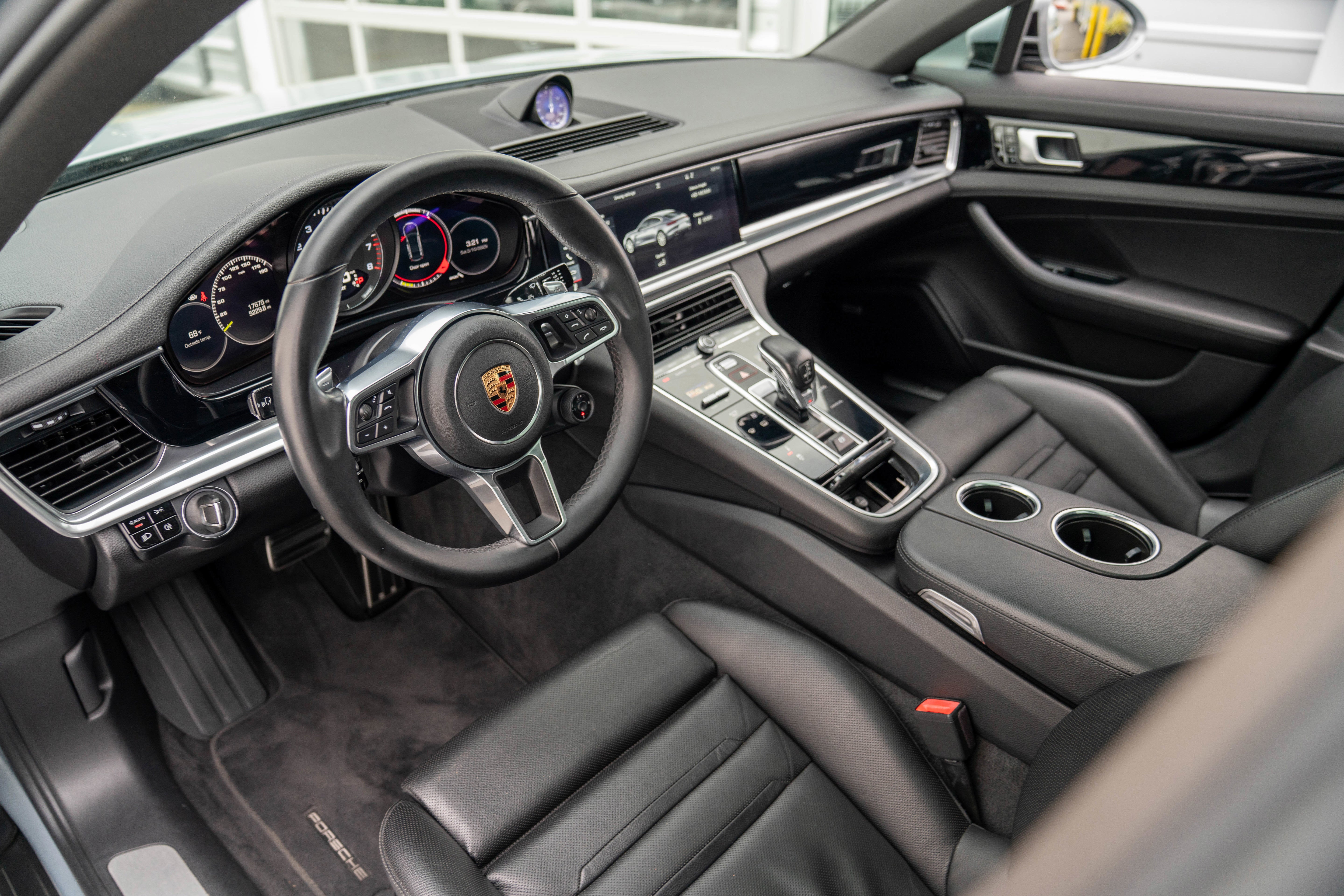 2018 Porsche Panamera 4 E-Hybrid