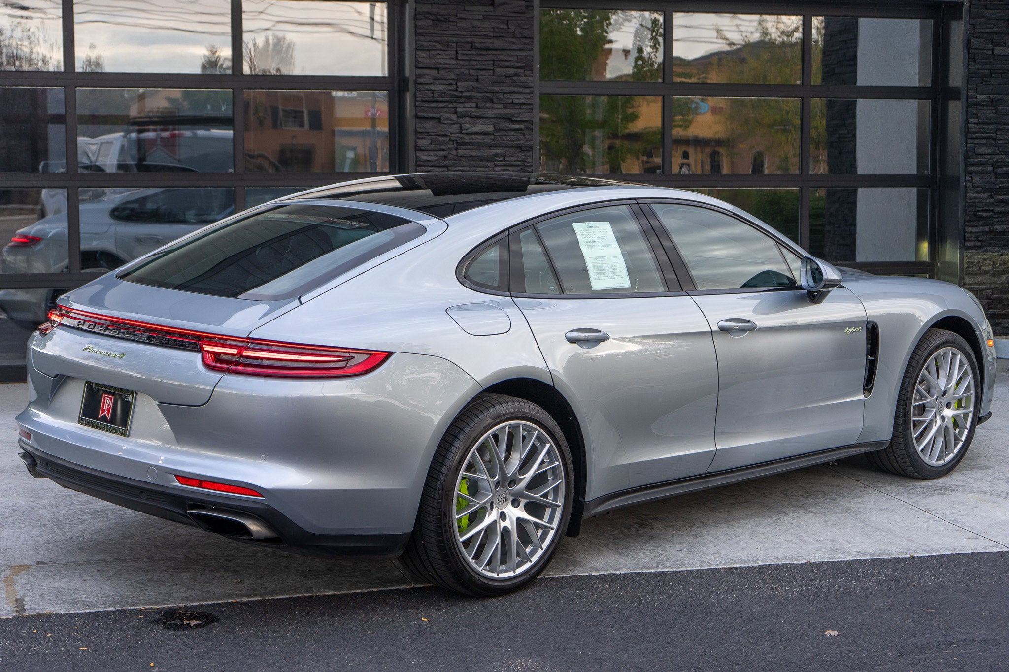 2018 Porsche Panamera 4 E-Hybrid