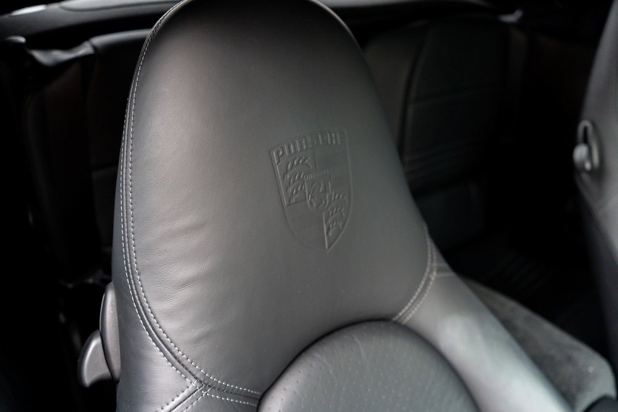 2003 Porsche 911 Carrera Base