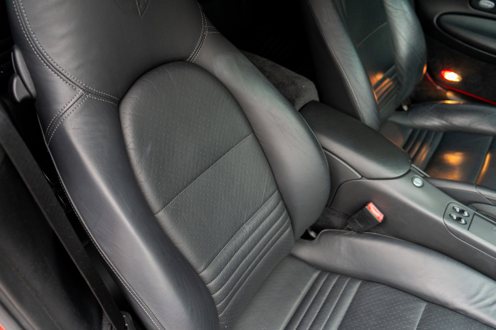 2003 Porsche 911 Carrera Base