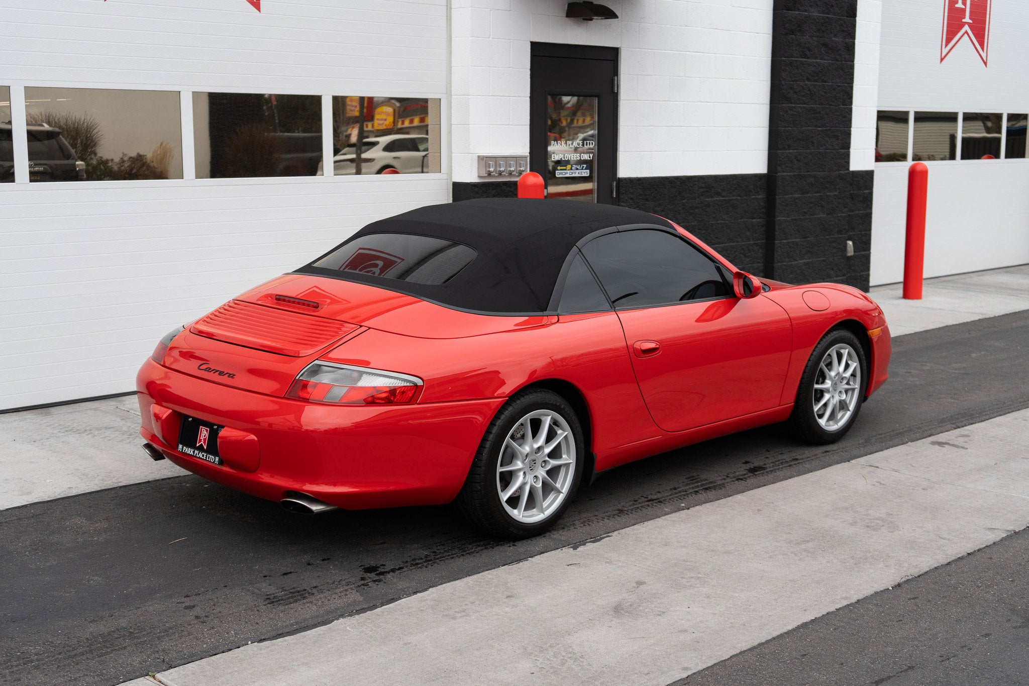 2003 Porsche 911 Carrera Base