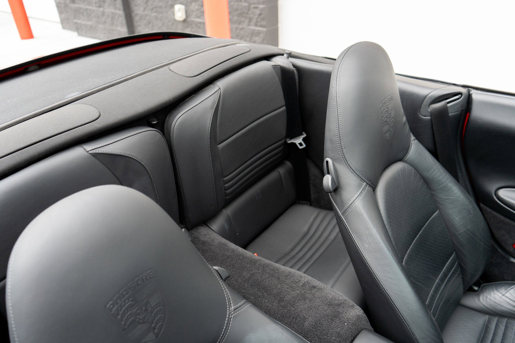 2003 Porsche 911 Carrera Base