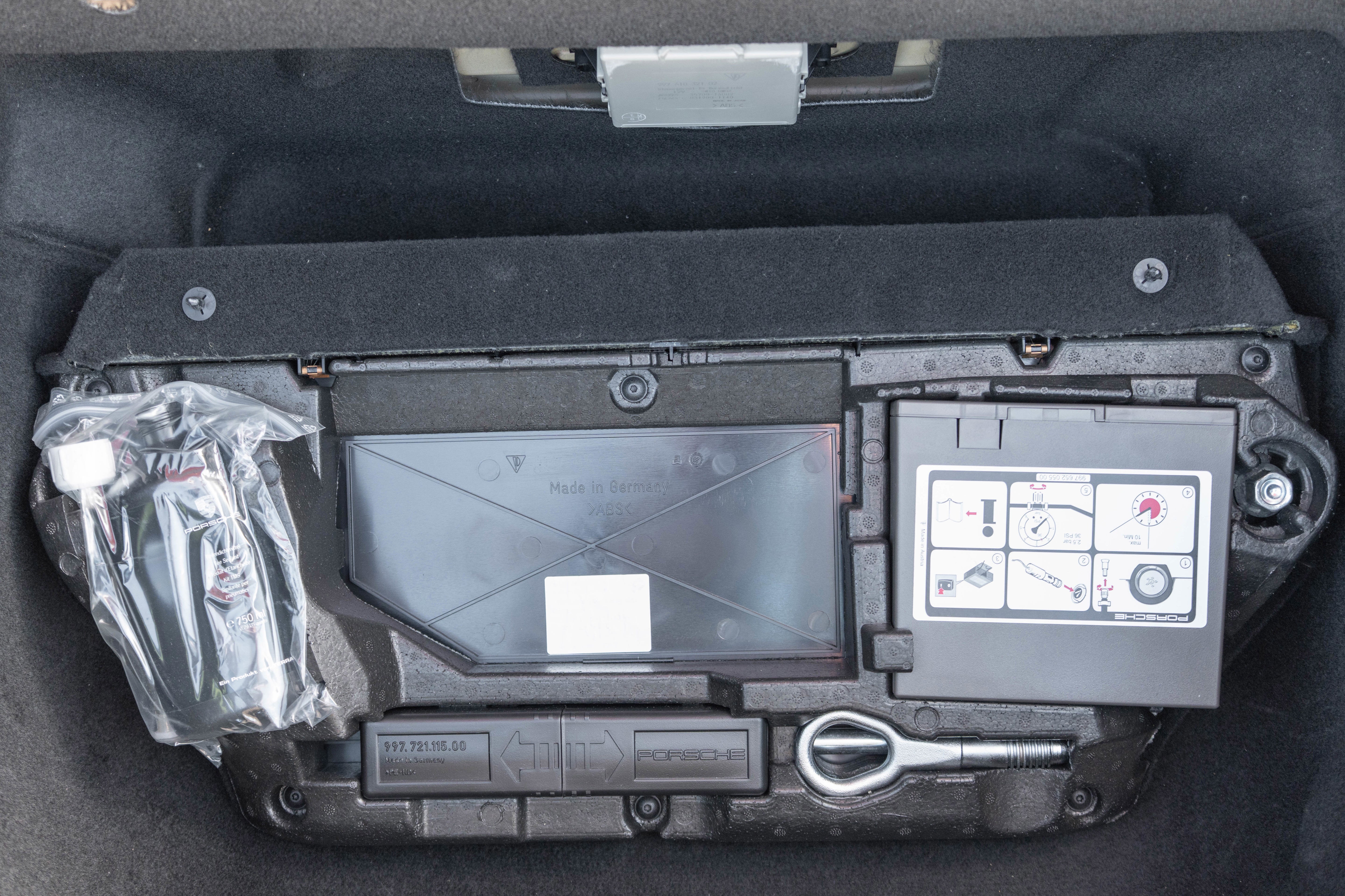 2011 Porsche Boxster 2dr Roadster