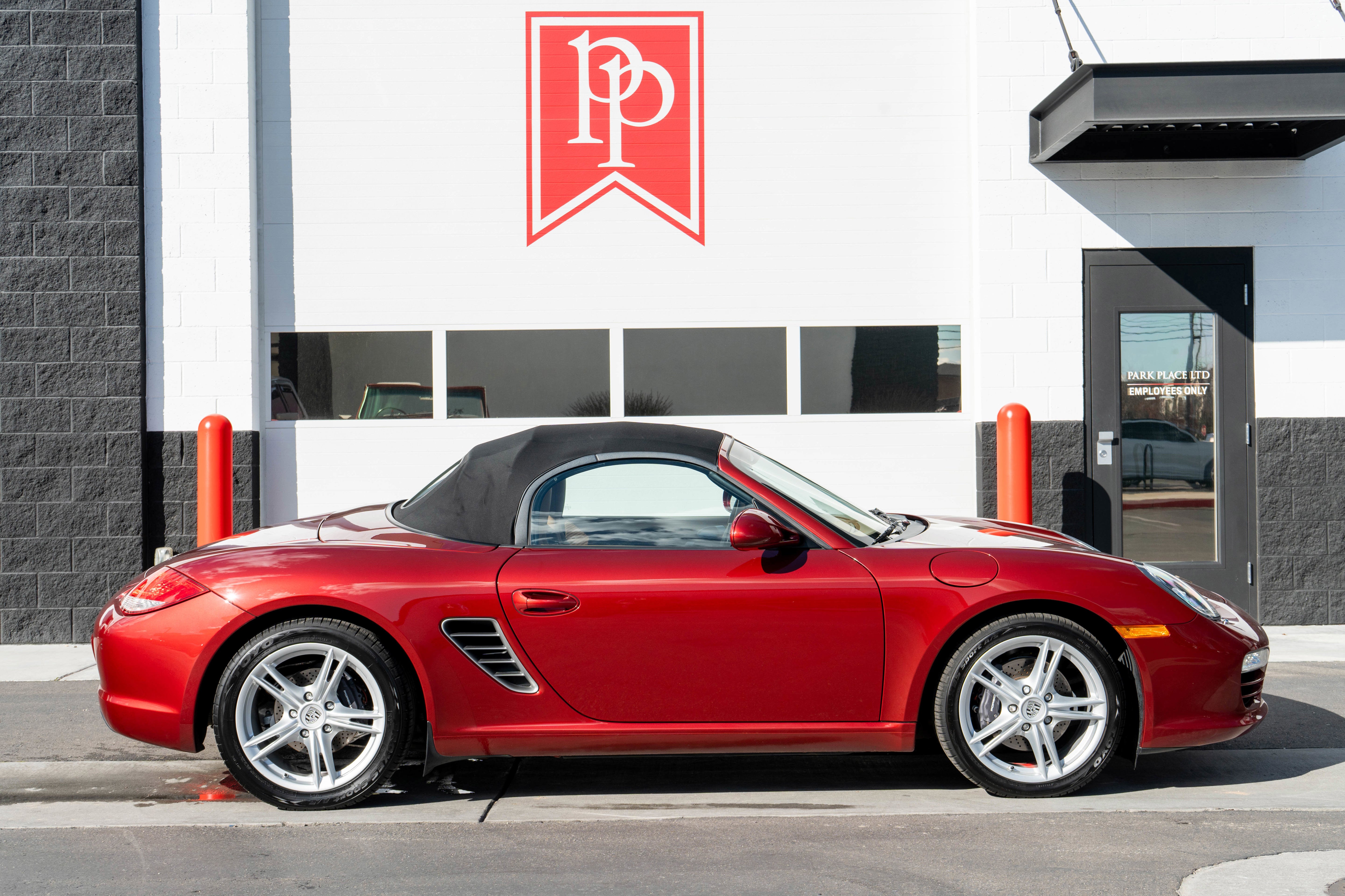 2011 Porsche Boxster 2dr Roadster
