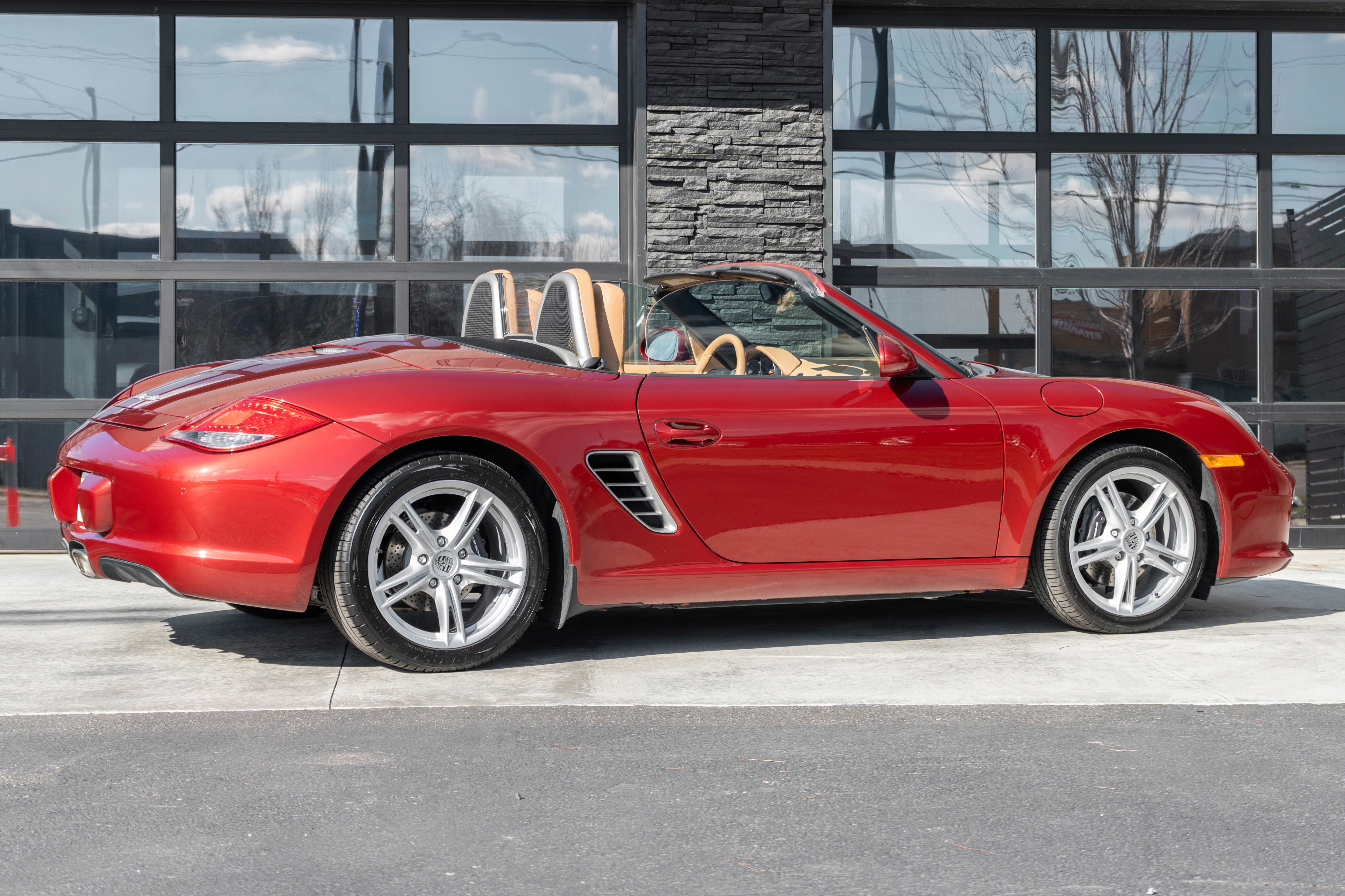 2011 Porsche Boxster 2dr Roadster