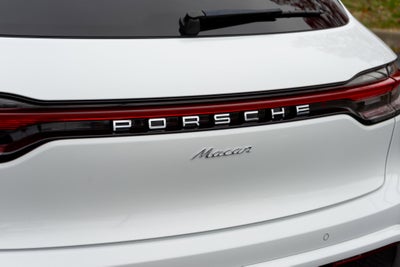 2022 Porsche Macan AWD
