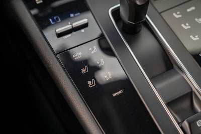 2022 Porsche Macan AWD