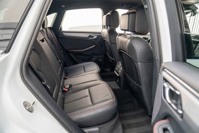 2022 Porsche Macan AWD