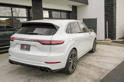 2020 Porsche Cayenne Turbo