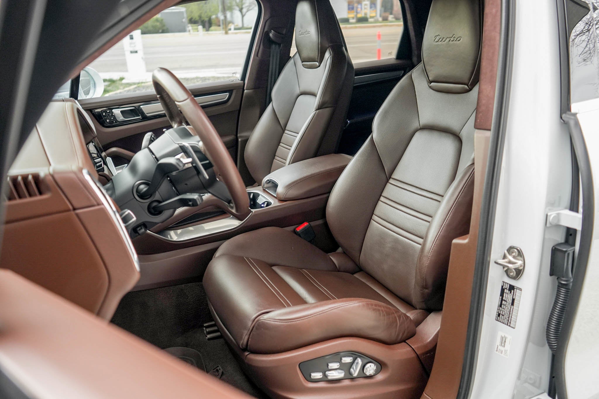 2020 Porsche Cayenne Turbo