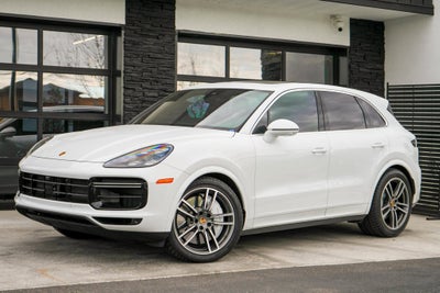 2020 Porsche Cayenne Turbo