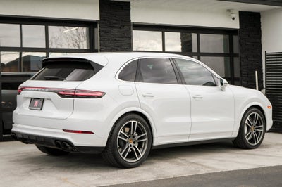 2020 Porsche Cayenne Turbo