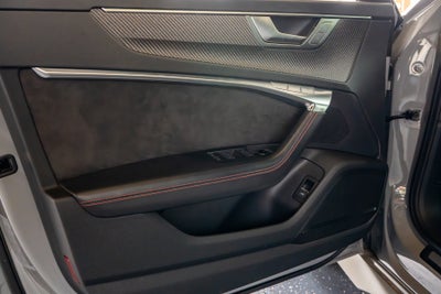 2021 Audi RS 6 Avant 4.0 TFSI quattro