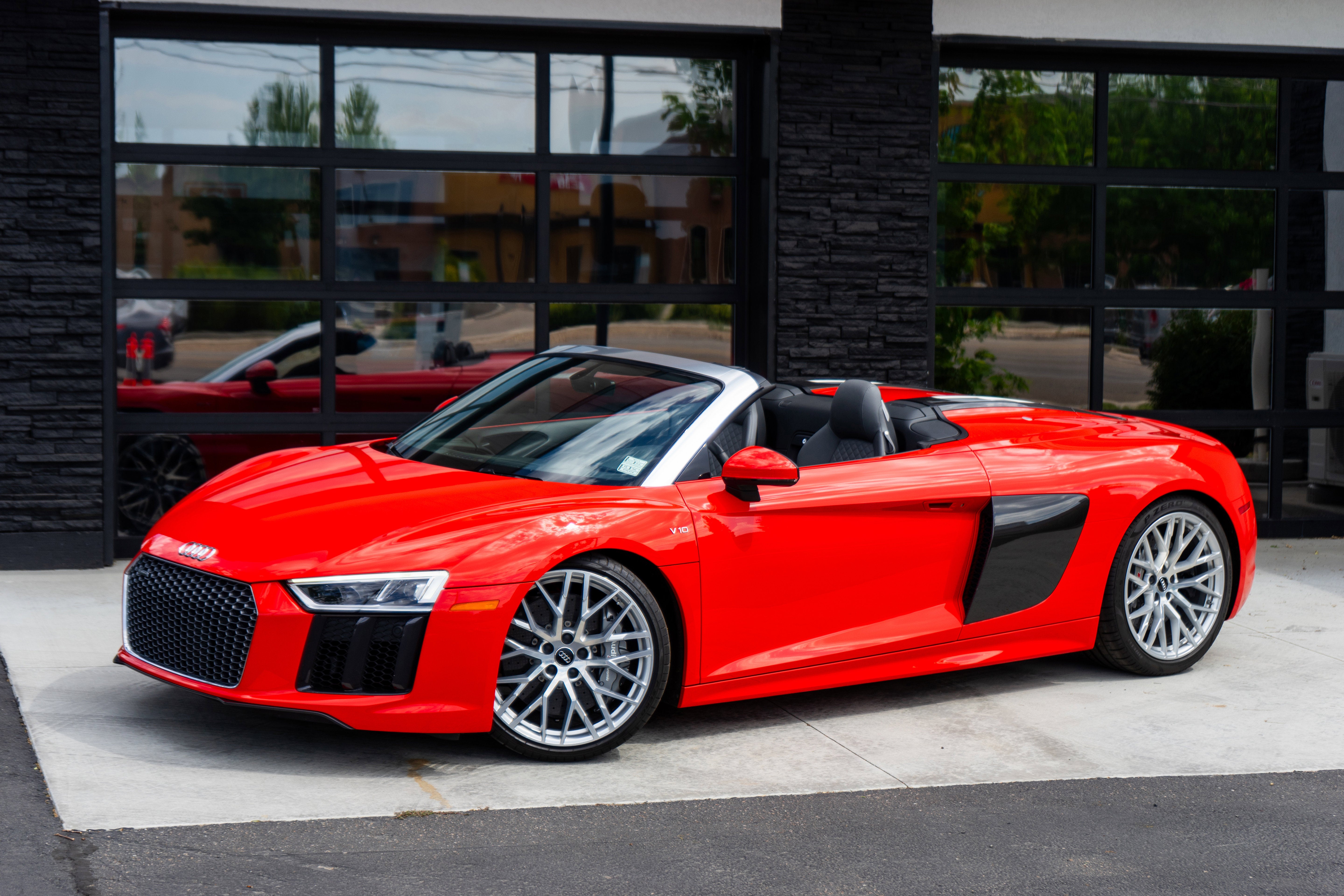 2017 Audi R8 Spyder V10
