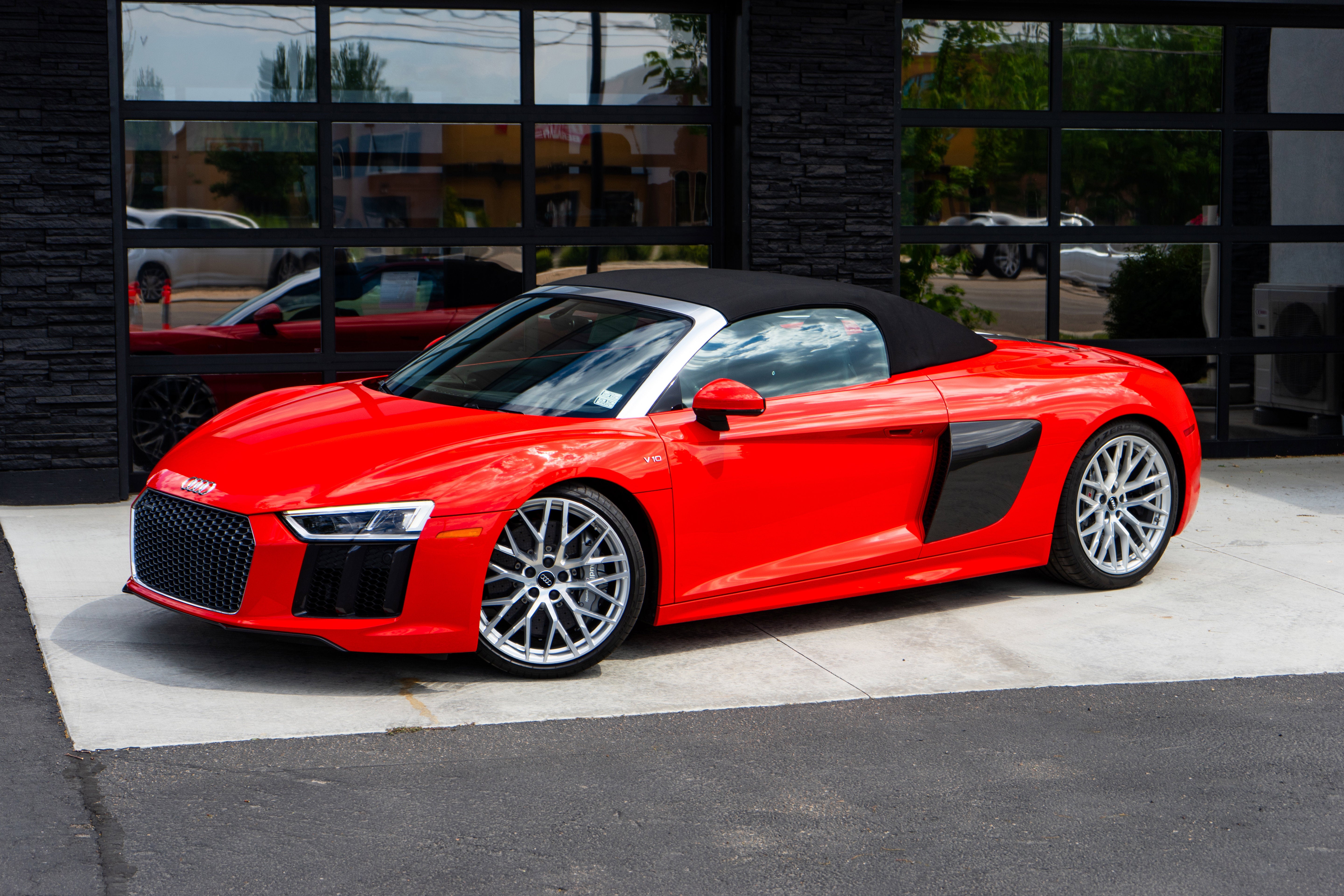 2017 Audi R8 Spyder V10