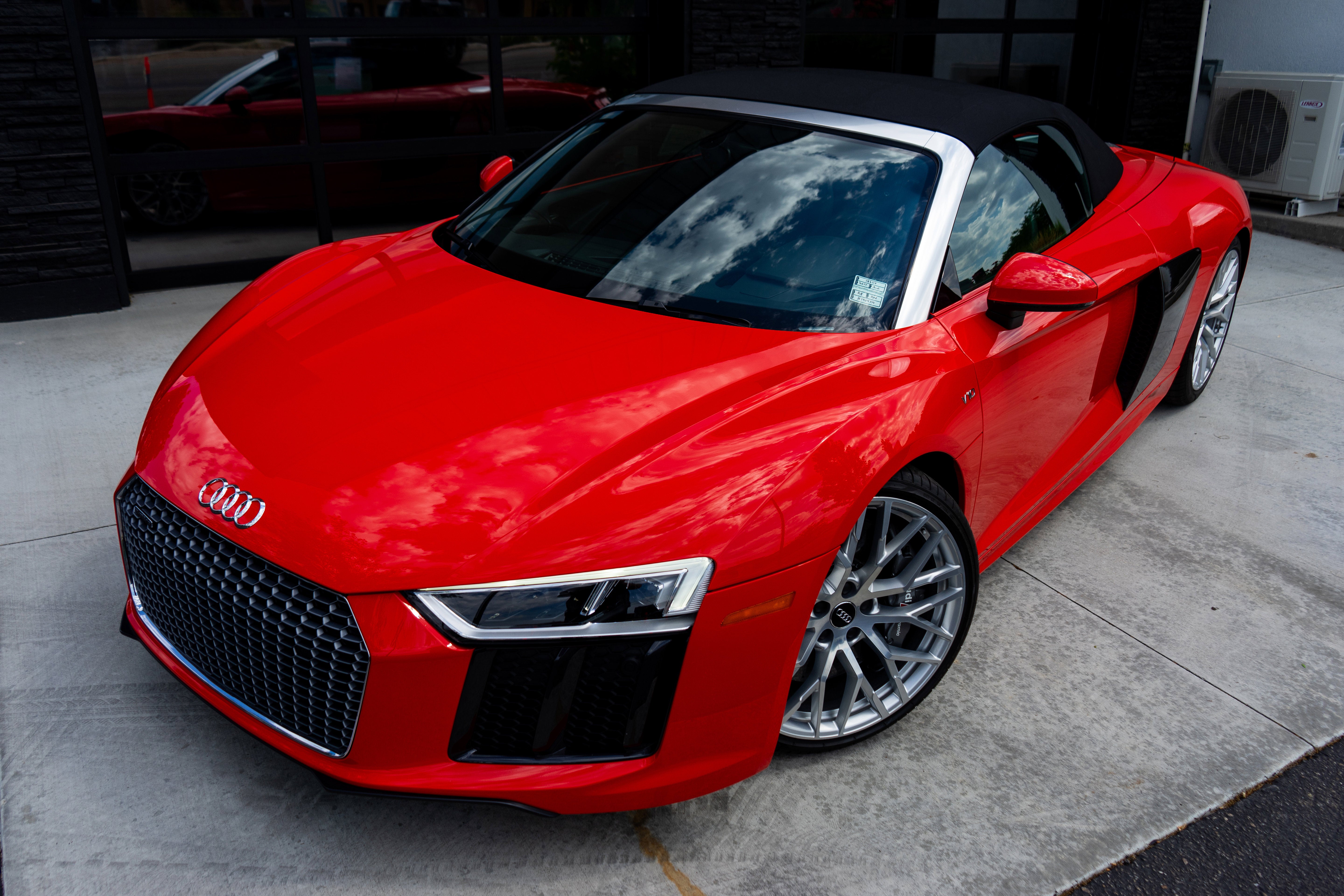 2017 Audi R8 Spyder V10