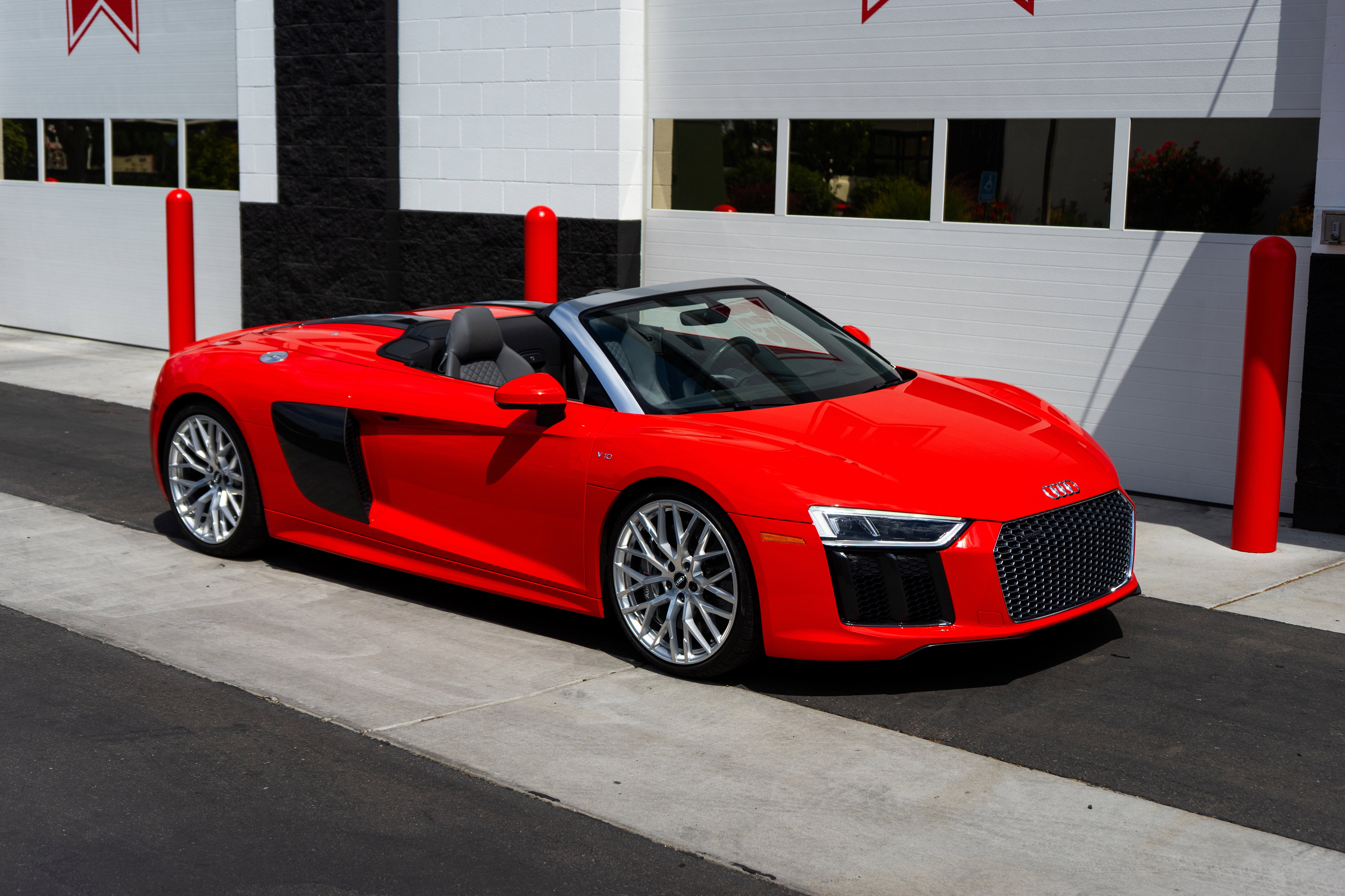 2017 Audi R8 Spyder V10